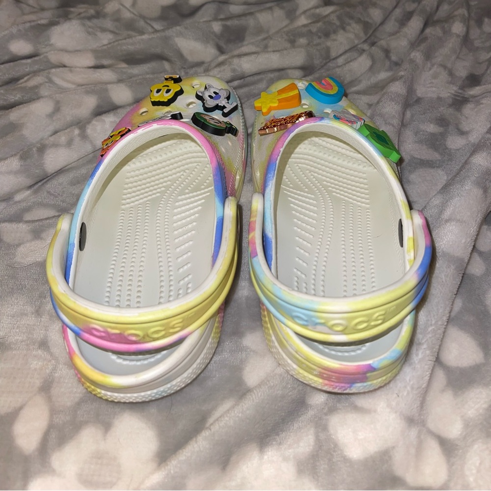 Crocs - Picture 2 of 5